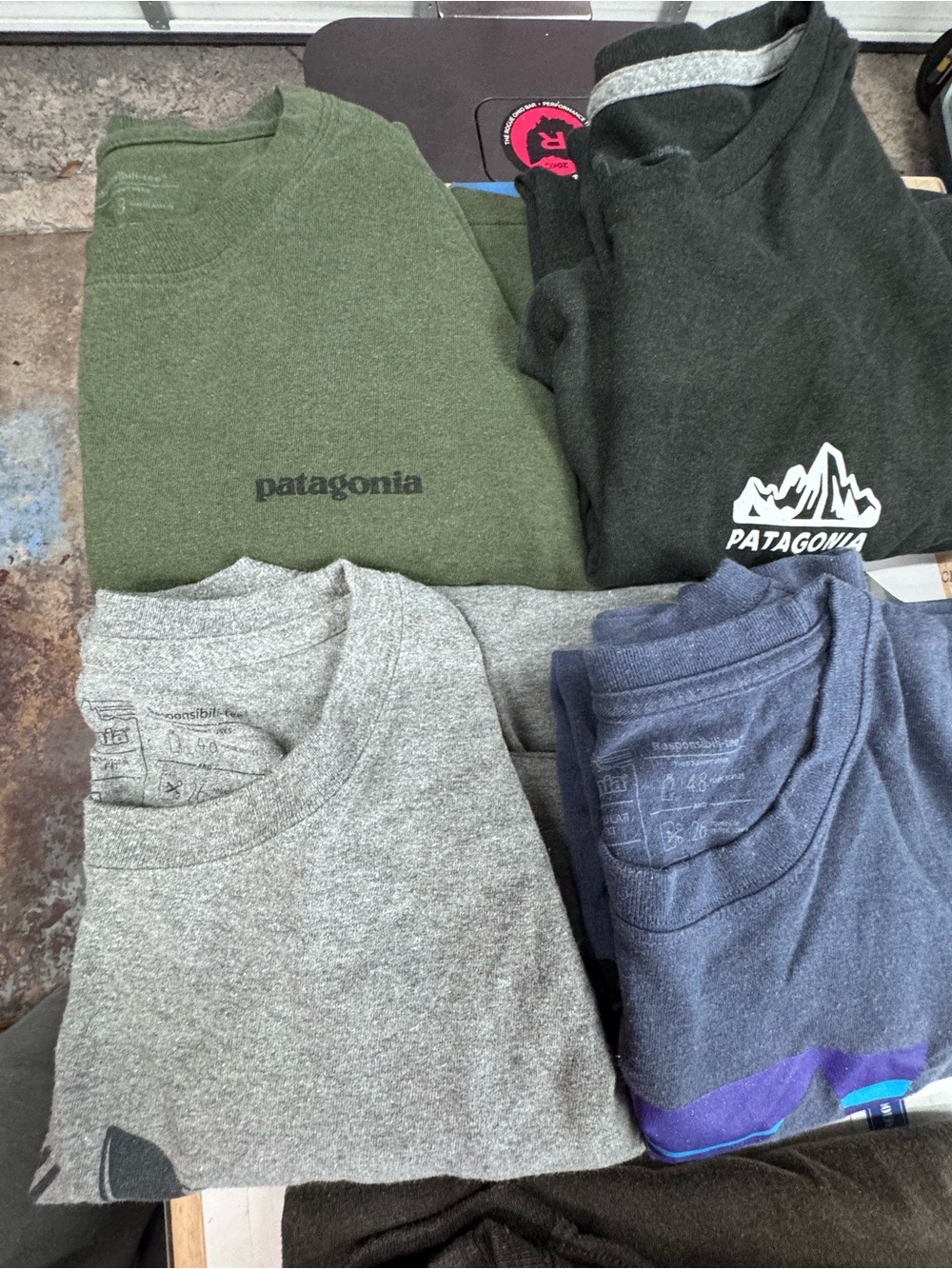 5 Patagonia Men's Long-Sleeve Crewneck